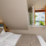 Lepke Apartmanhaz Es Etterem Guest house