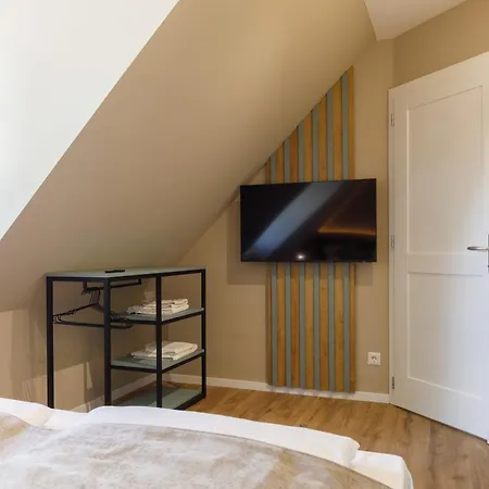 Gasthof Lepke Apartmanhaz Es Etterem