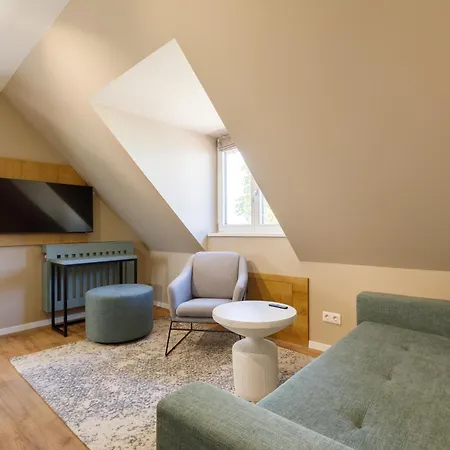 Guest house Lepke Apartmanhaz Es Etterem