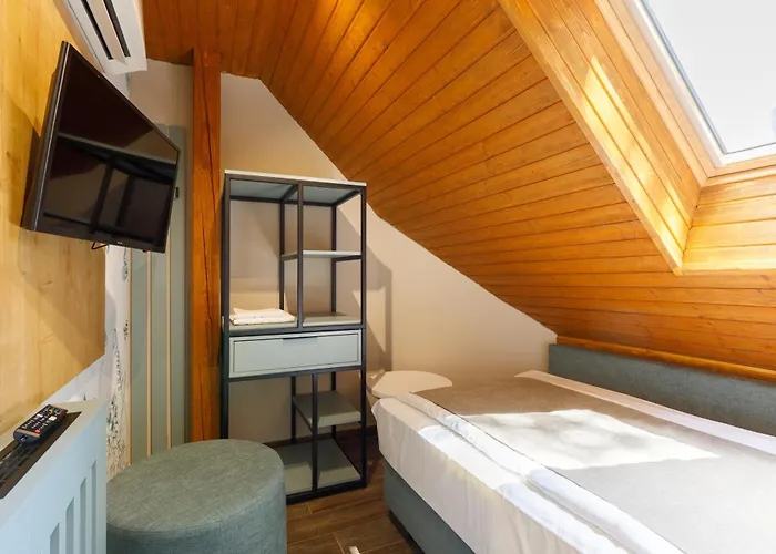 Gasthof Lepke Apartmanhaz Es Etterem